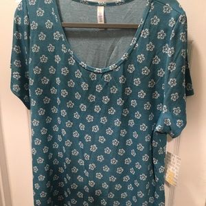 Lularoe Classic 3xl Capri Blue w/white flowers
